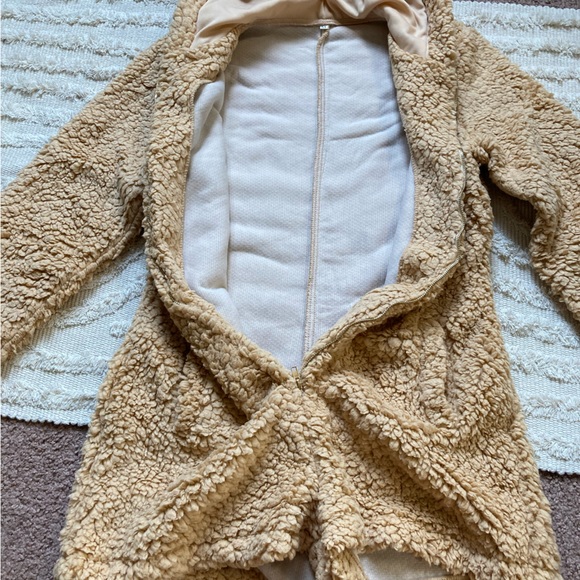 Teddy Bear Romper - Picture 4 of 7